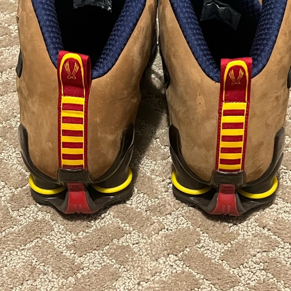NIKE SHOX VC 3 III “TUSKEGEE AIRMEN” DESERT BROWN/RED MENS SIZE 12 (310270-221) - Picture 8 of 10